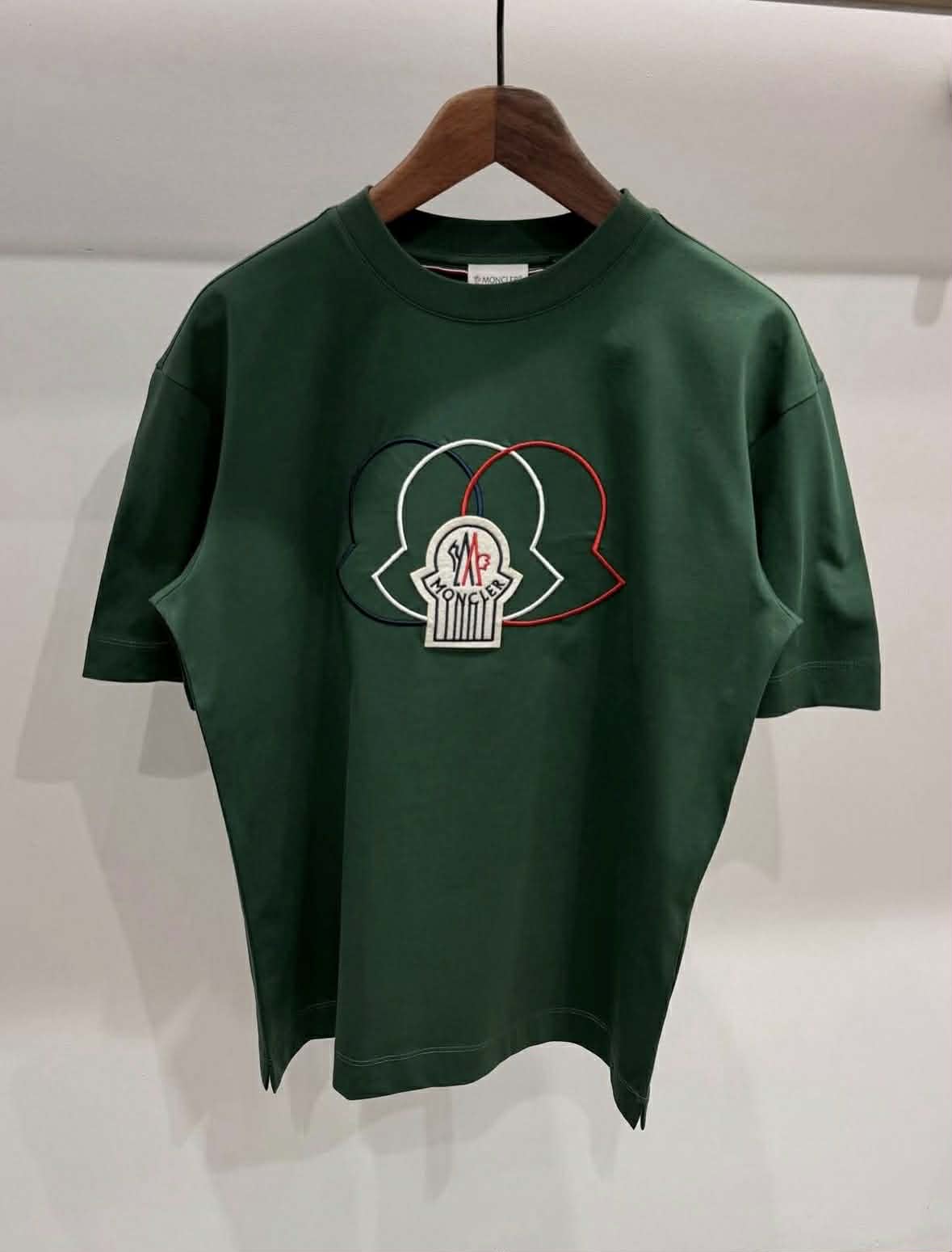 МАИЦИ MONCLER колекција 2026