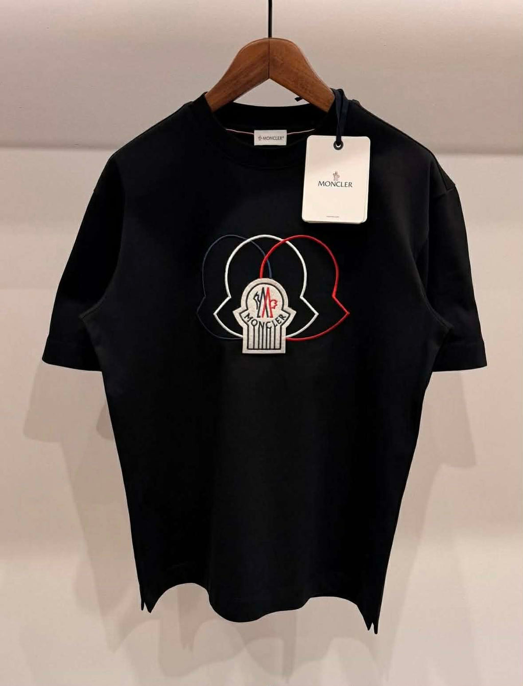 МАИЦИ MONCLER колекција 2026
