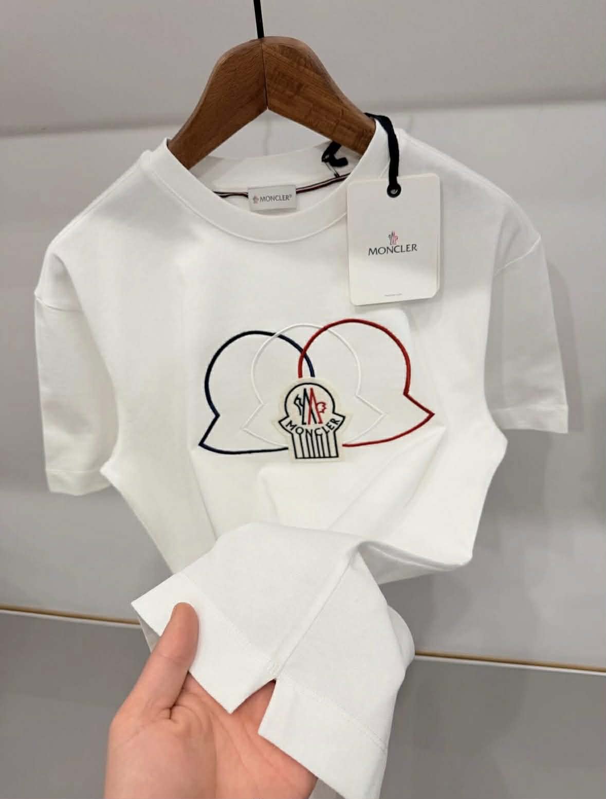 МАИЦИ MONCLER колекција 2026